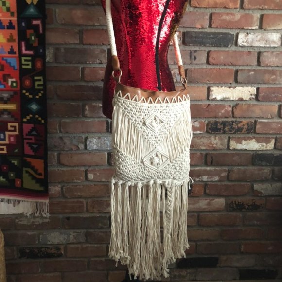 WOVEN Macramé Fringe CROSSBODY Hippie Boho FESTIVAL TOTE Travel, Rope Purse - Picture 1 of 4